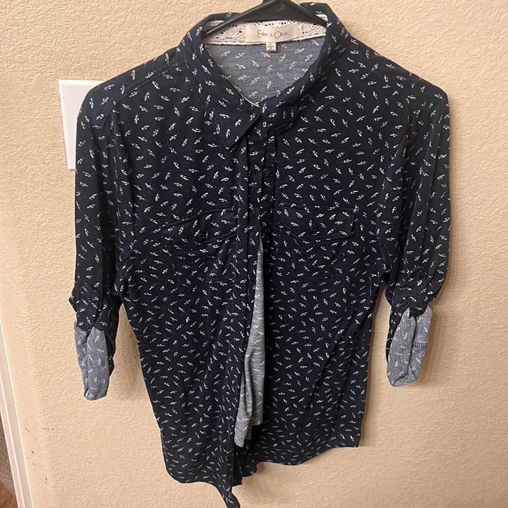 Eden & Olivia 3/4 sleeve button down